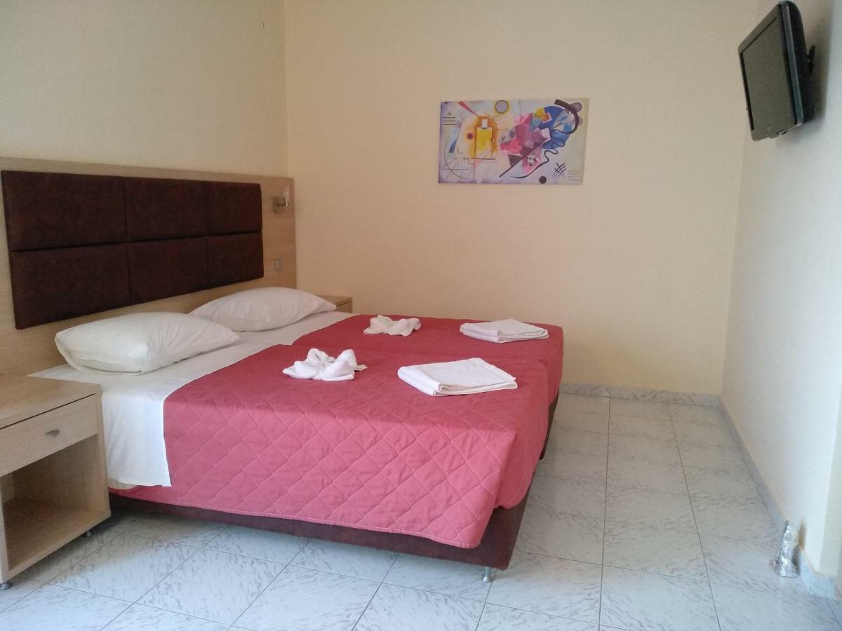 Leonidas & Hotel Kos-stad